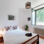 Apartment Silken Escape - Pool And View - By Myhomeincomo Nesso